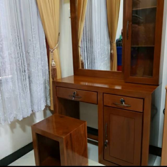 Meja Rias Tolet Dandan Figura Cermin Kayu Jati Minimalis Modern Barokah Furniture