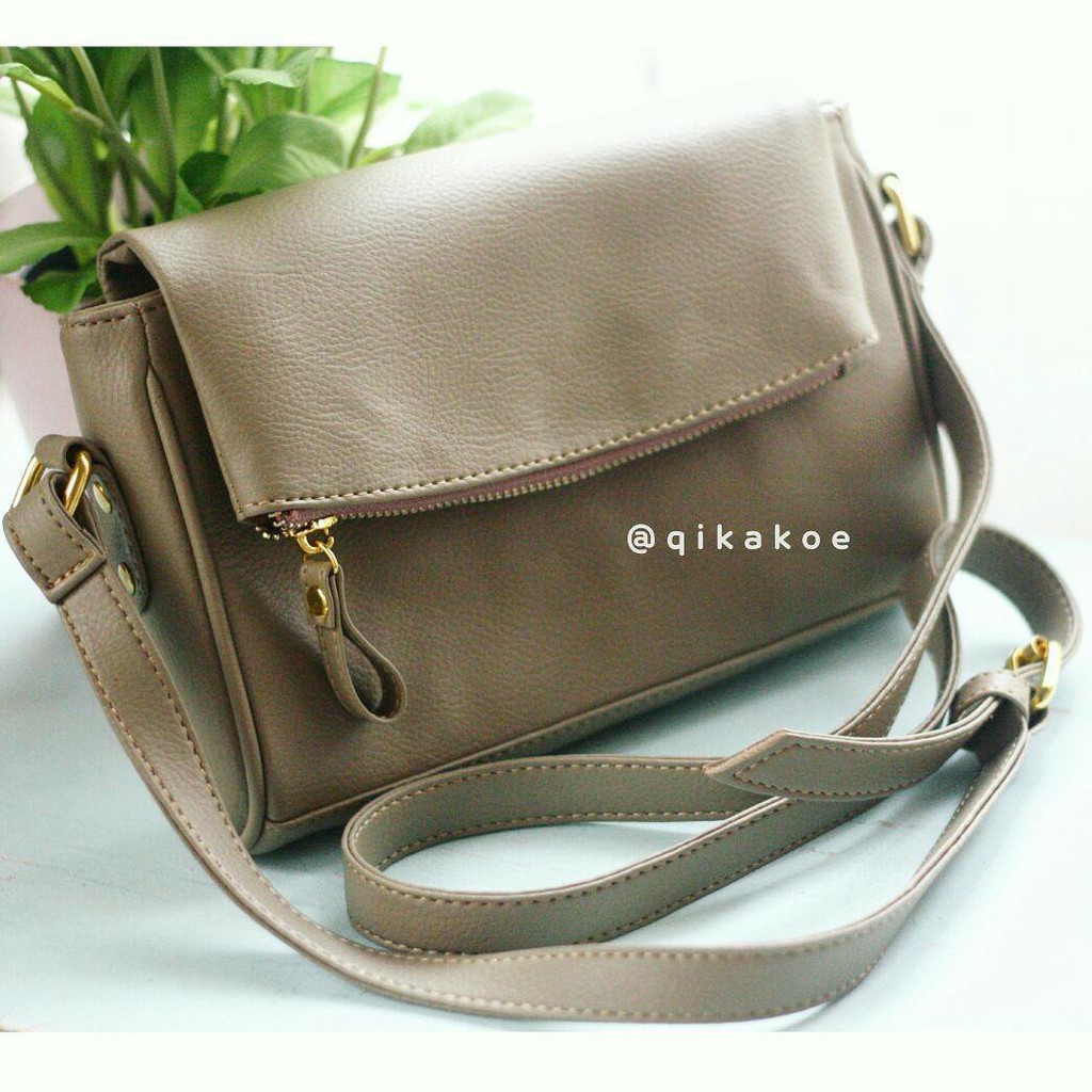 TAS SELEMPANG WANITA - QIKAKOE 371