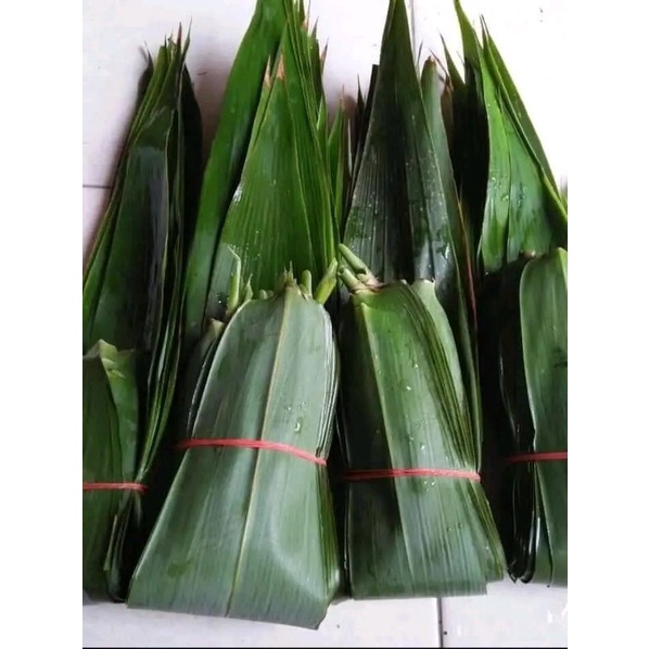 

daun bambu jumbo bakcang per ikat