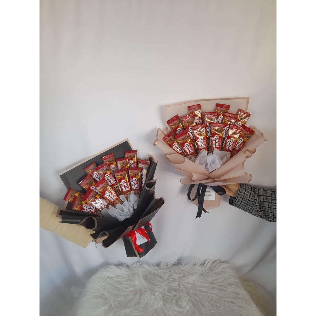 

[READY] Buket Snack SP Bouquet Wisuda Bucket Ulang Tahun REAL PICT ! Hampers & Paket Bingkisan Hadiah Buket Jajan (Made by order)