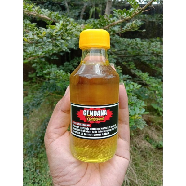 Minyak Keris Tombak Pedang Badik Pusaka Anti Karat Wangi Cendana 140ML