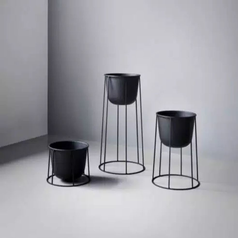 RAK POT / STANDING RAK POT BUNGA/STANDING RAK POT/STANDING PLANTER/RAK POT BUNGA BESI