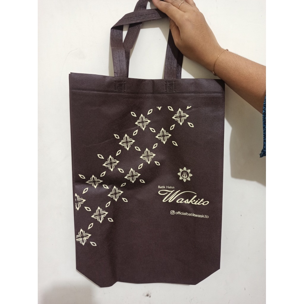 

Tas belanja tas Spunbon Totebag Waskito - Coklat (brown)