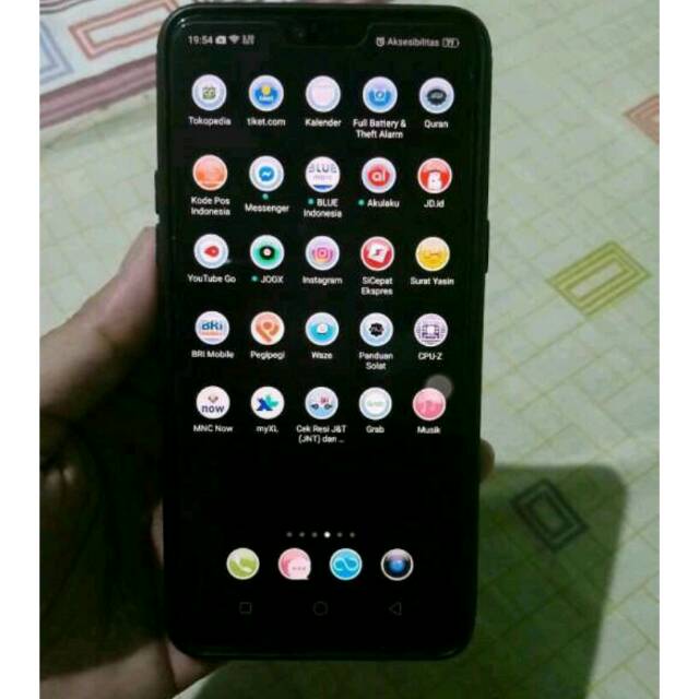 OPPO F5 BLACK 4/64 SECOND