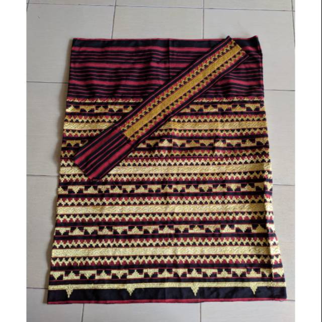 kain tapis Lampung Abung / sarung tapis Abung/ kain adat lampung