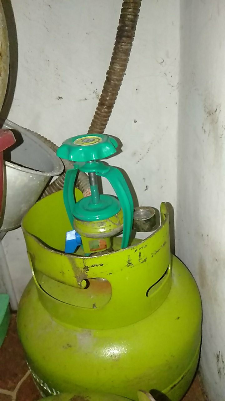 Alat Pengaman Regulator Winn Gas Quantum Miyako Pengencang Tabung Gas Anti Bocor