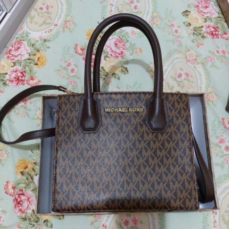 pL eMK MERCER dark coklat