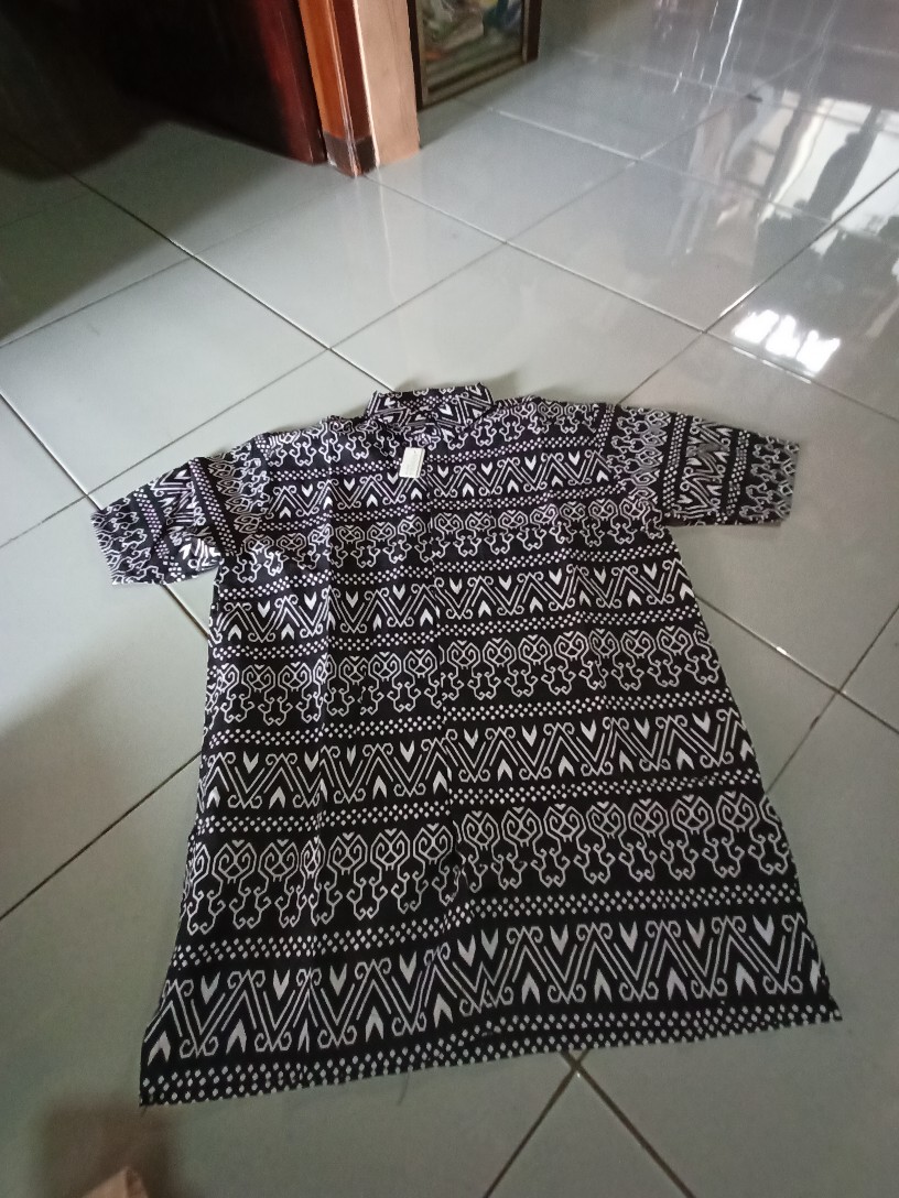 Nivana - Couple Atasan Ayah Anak Ibu Batik Monokrom Semut Sarimbit Seragam Keluarga Kantori