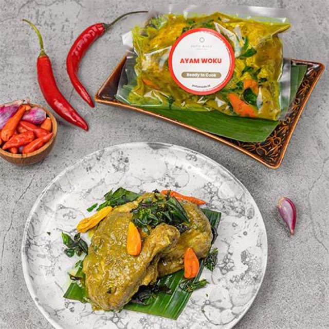 

PUTU MADE Ayam Woku (1/2 Ekor)