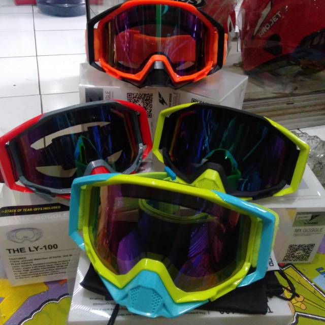 GOGGLE LY-100