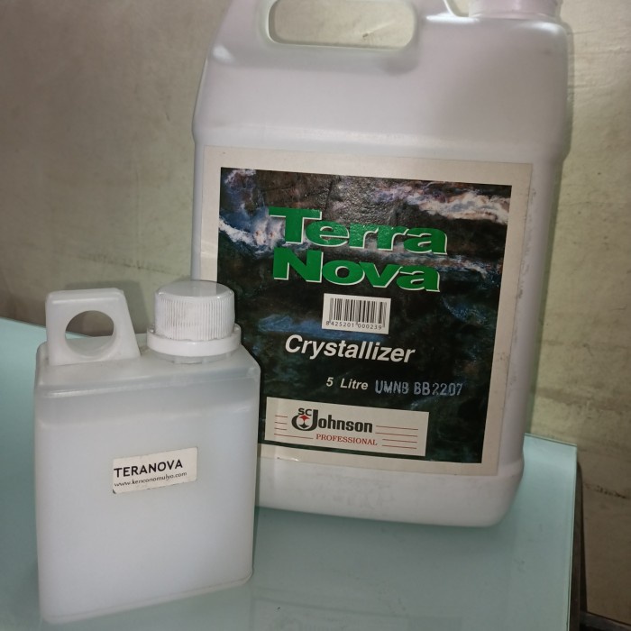 Kerajinan Terranova Crystallizer Botol Setengah Literan