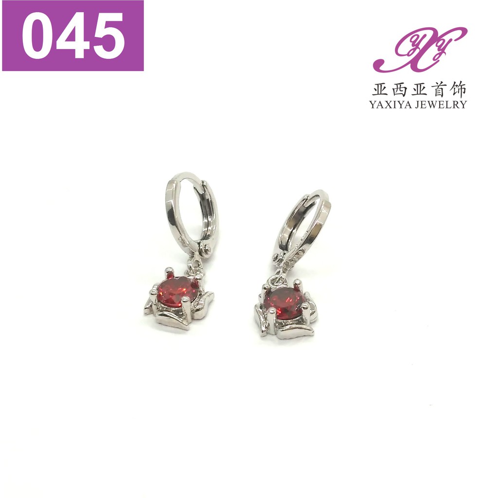 

Anting Emas Putih Permata Perhiasan Lapis Emas 18K Yaxiya Jewelry 045