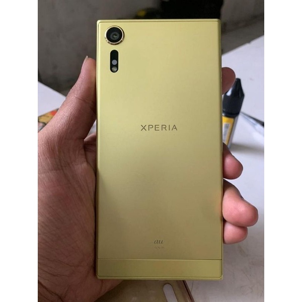 sony xperia xzs second