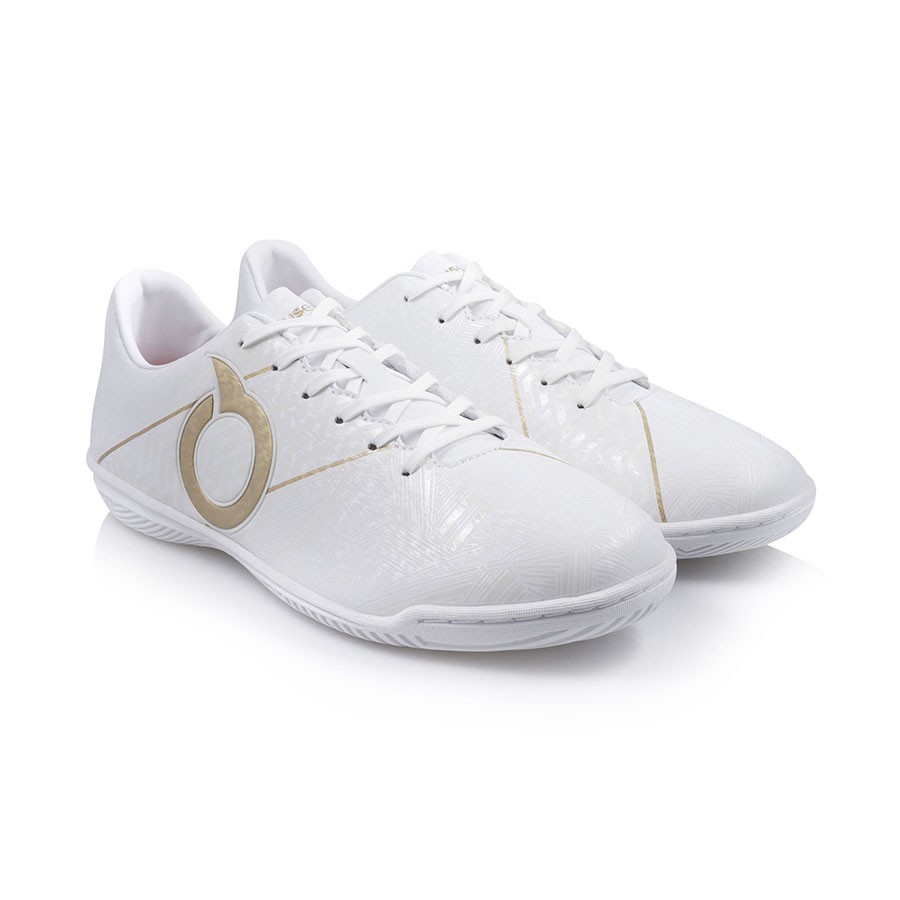 SEPATU FUTSAL ORTUSEIGHT FORTE SABRE IN (Off White / Gold)