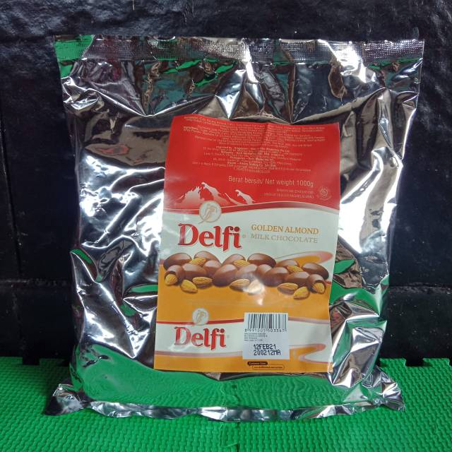 

PROMO Delfi Dragees Almond / Mede