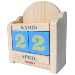 

kalender abadi OMC APE yang berfungsi untuk mengenalkan kalender