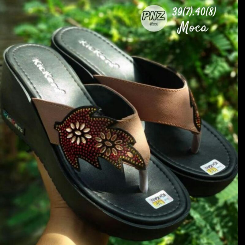 SANDAL WEDGES KICKERS