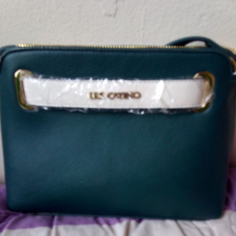 Tas Selempang Les Catino