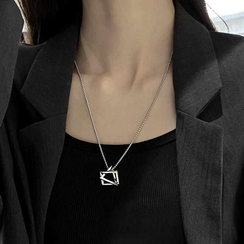 Tiga dimensi ruang geometris kalung hip hop Keren kalung Hollow kreatif rasa desain kalung cocok unt