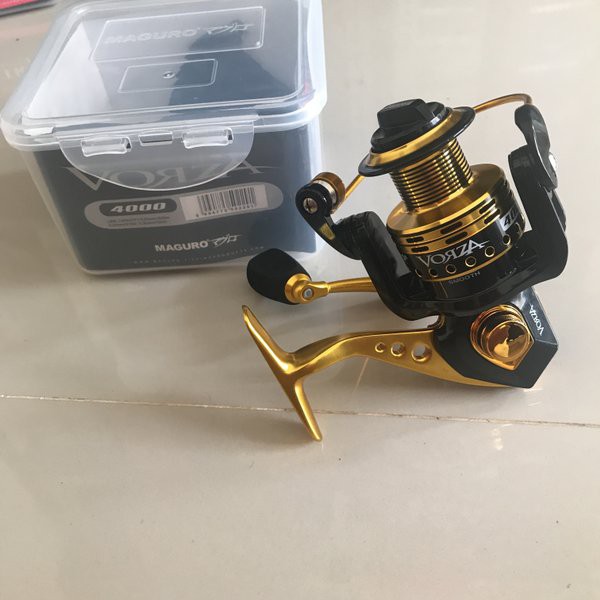 Spesial Reel Maguro Vorza 4000 12 bearing  Berkualitas