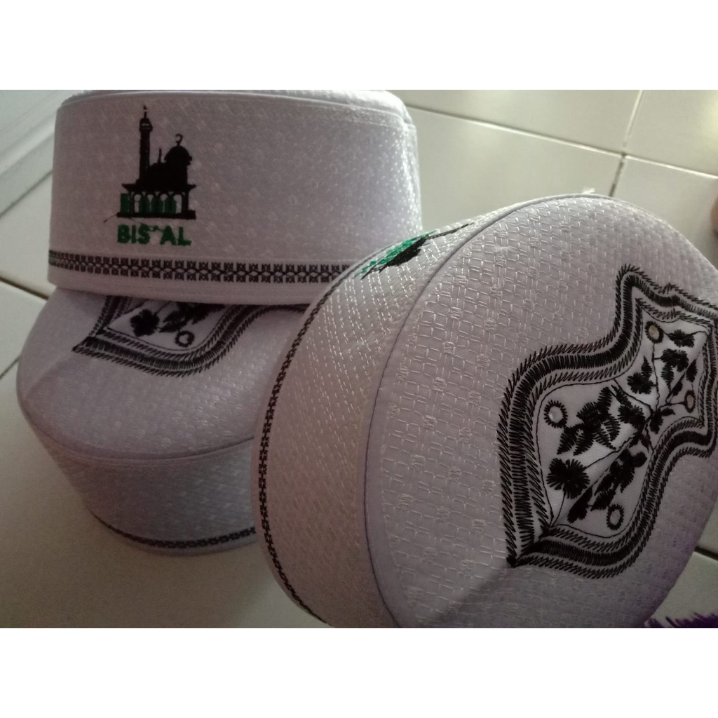 KOPYAH ASSAGOFAH PUTIH BIS'AL | KOPYAH PUTIH MOTIF  BIS'AL KAKU | PECI HAJI TERLARIS