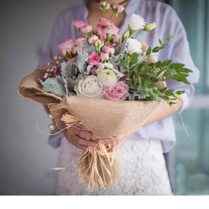 

✪ KARUNG GONI / BURLAP KERTAS BUNGA (1 ROLL)/ FLOWER WRAP/ PEMBUNGKUS BUNGA HAND BOUQUET ❃