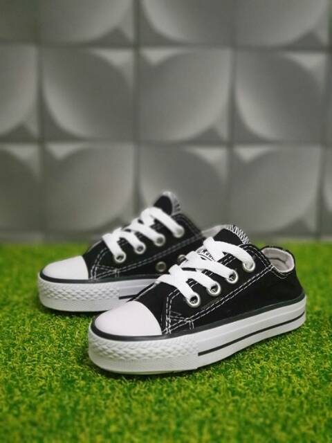 TERLARIS!!! sepatu sekolah anak laki laki perempuan..sepatu anak converse all star..sepatu sneaker anak cowok cewek..sepatu anak paud tk sd..sepatu sekolah hitam..sepatu anak baby balita..sepatu anak laki laki..sepatu anak perempuan