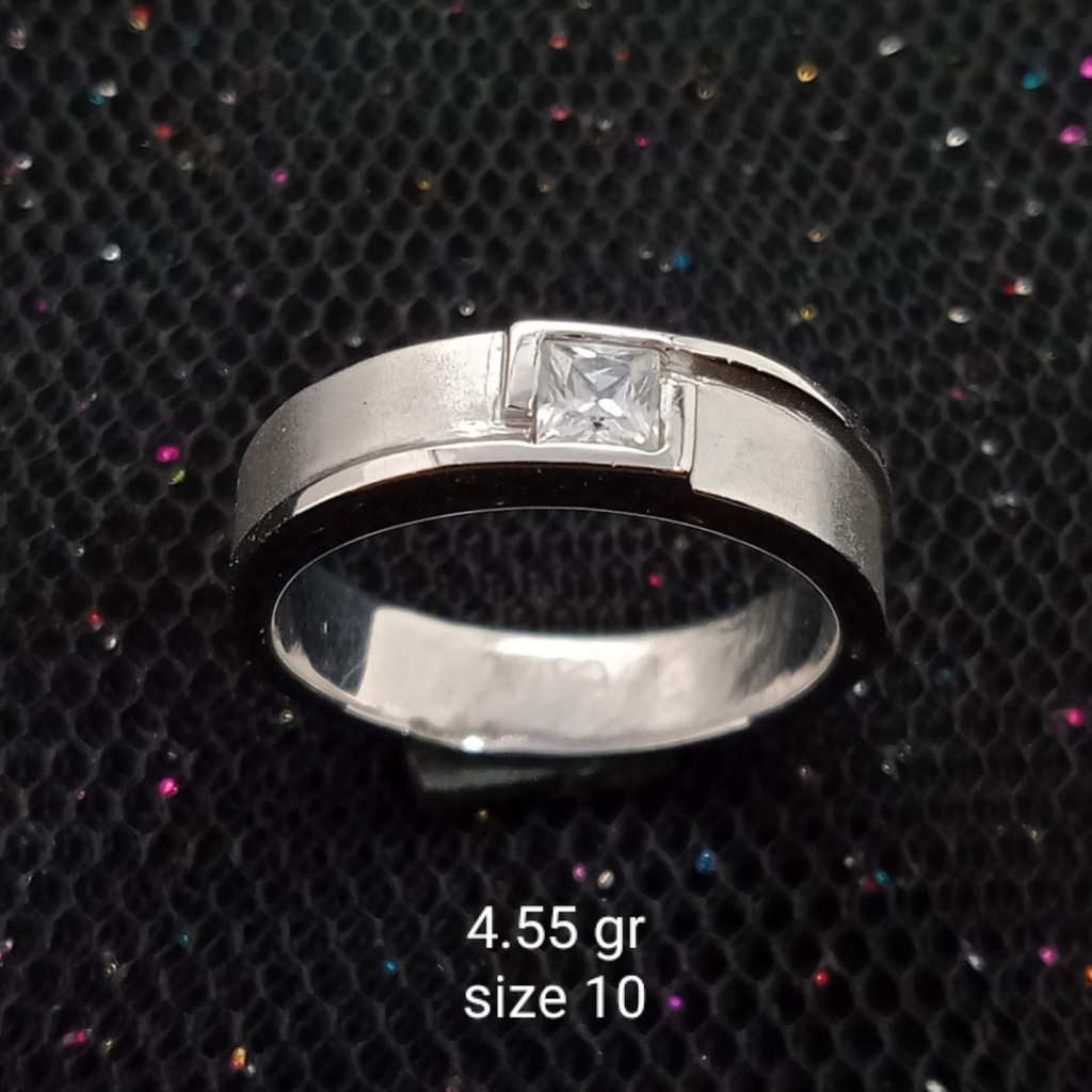 NEW Cincin Emas 17 K - 4.55 gr Kadar 750 - 2631