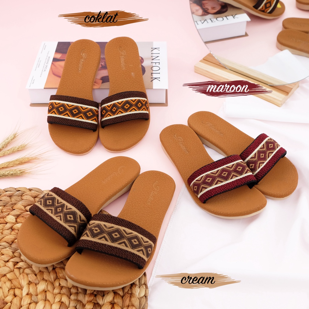 Sandal Tribal