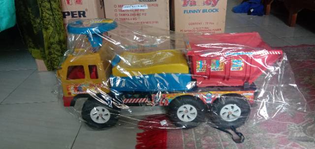 JS 221 Mainan mobil dorong + musik ada bak nya / tempat pengangkut pasir / mainan mobil truck besar