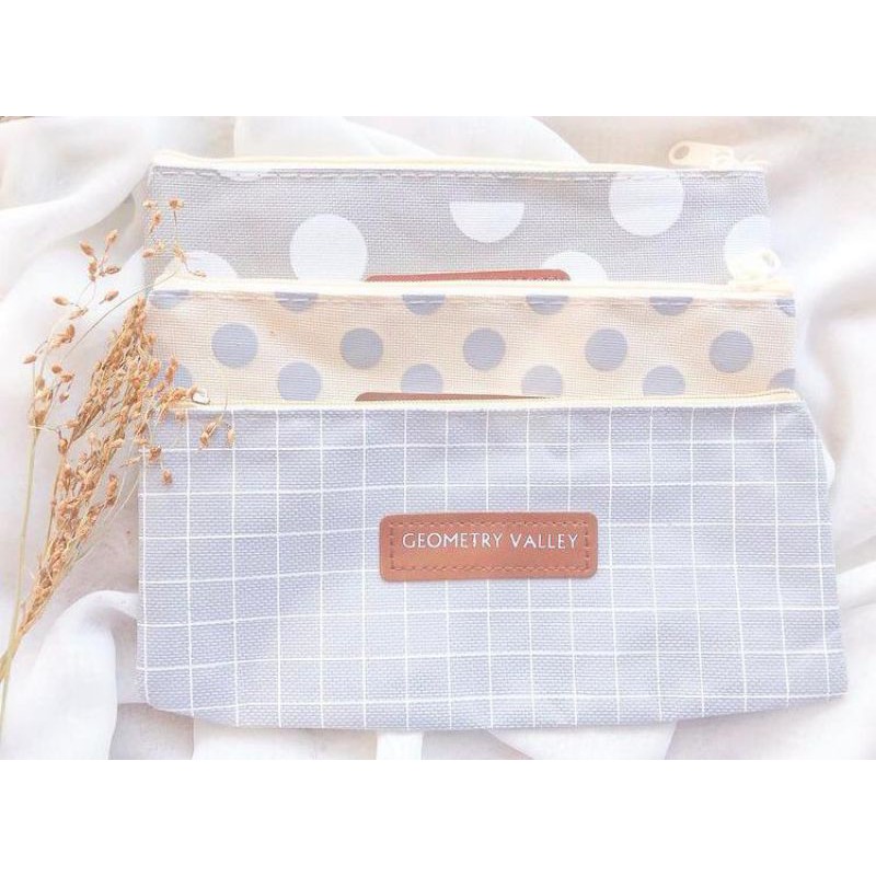 

cute pattern pencil case / tempat pencil lucu