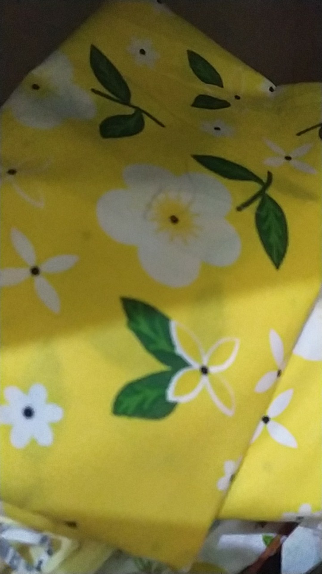 Bahan Kain Sprei Katun Lokal Motif Bunga Jessica