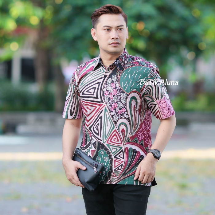 Batik Pria Lengan Pendek Modern Premium Original Full Furing Puring Solo Asli Hem Batik Pria Lengan Pendek Kekinian Termurah Batik Pria Pekalongan FASHION BATIK ALUNA