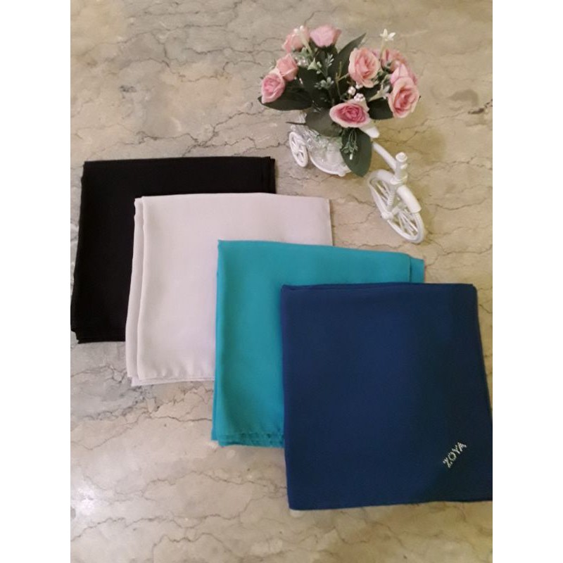 Kerudung zoya polos