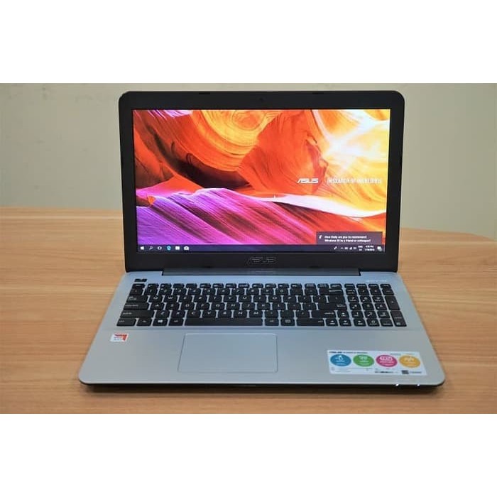 ASUS X555QA-DM201T LAPTOP - AMD A12-9720/4GB/1TB/15.6"/Win 10