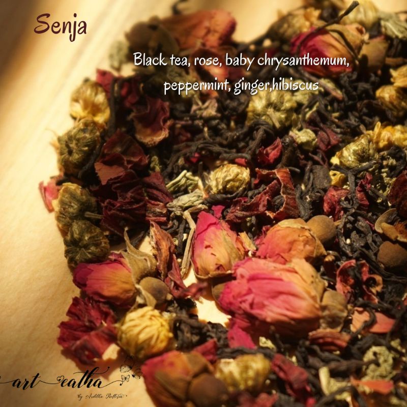 

Senja tea blend - Black tea, rose, baby chrysanthemum,ginger, mint,hibiscus