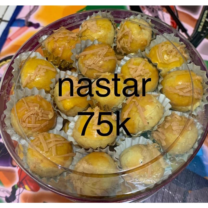 

Kue Kering Nastar Lebaran Camilan Enak Lezat Mantap Murah Bergizi Favorit Keluarga Hantaran Hampers Mewah Premium Tradisional Homemade