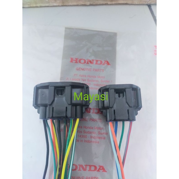 Soket scu smart control unit Scoopy smartkey 2021 sepasang pin 8 dan 12.