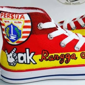 

SEPATU LUKIS BEBAS DESAIN CUSTOM NAMA GAMBAR KUALITAS RAPI CEPAT 24