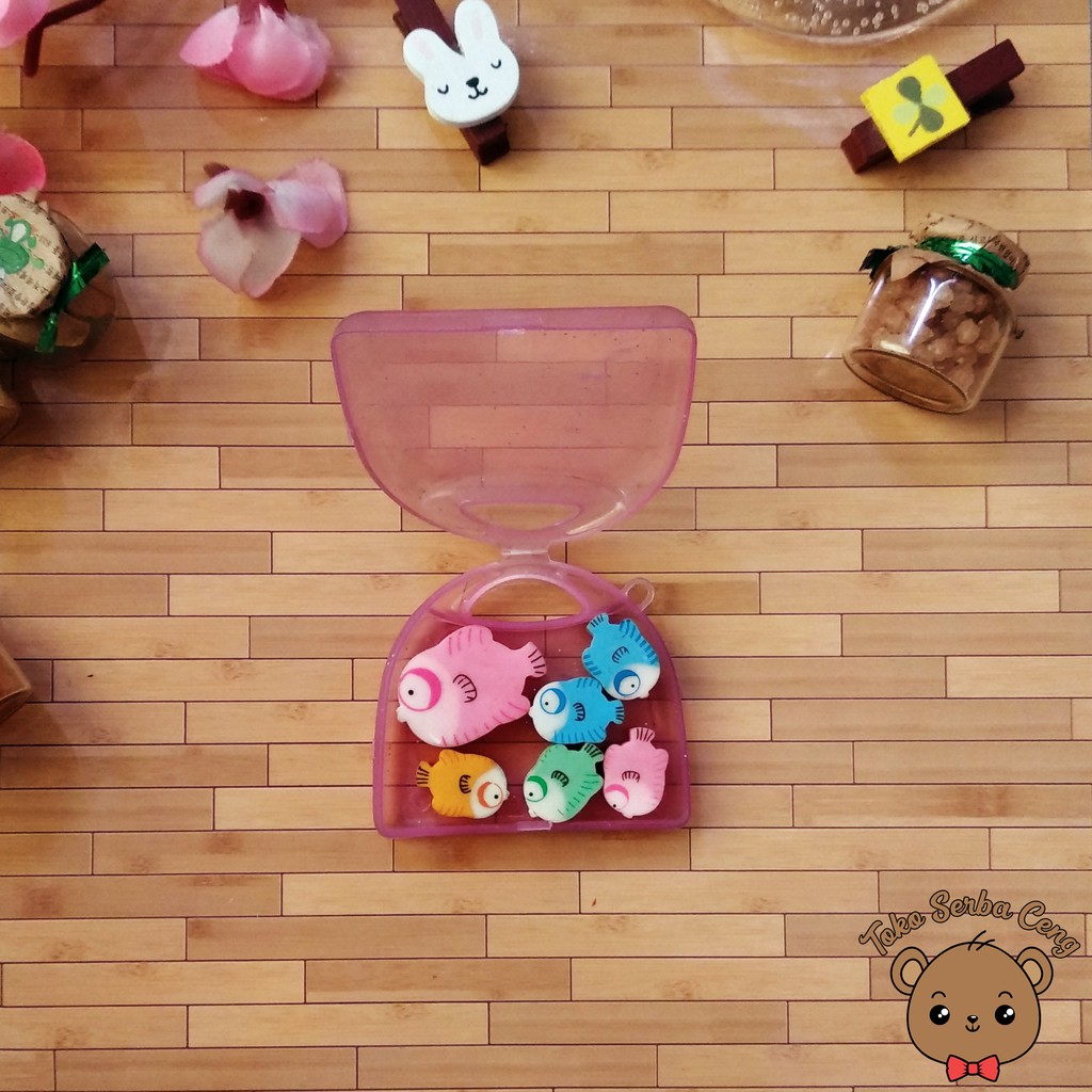 

Set Penghapus Ikan Kartun Lucu Warna-warni Dengan Case Pink