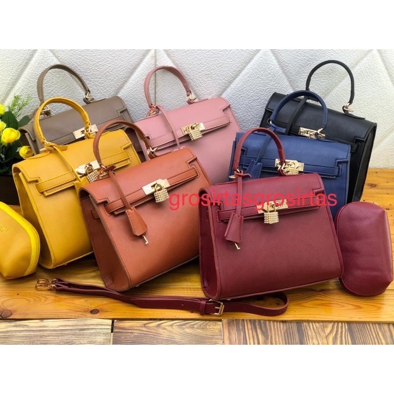 Tas terlaris wanita 2021 bahan togo uk 25x20 kode 0621