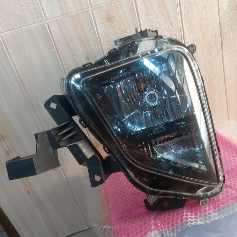 Lampu depan Mitsubishi Xpander kiri Original