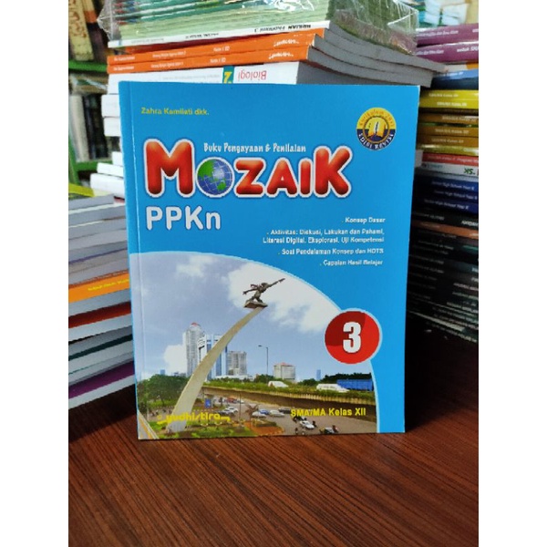 Mozaik PPKN SMA Kelas XII/12 Yudhistira