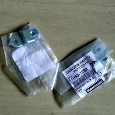 Bracket Cover Body Belakang Ninja RR Old