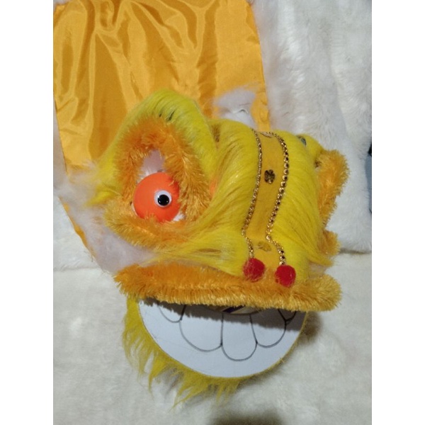 Barongsai anak (ukuran kepala dewasa bisa masuk)