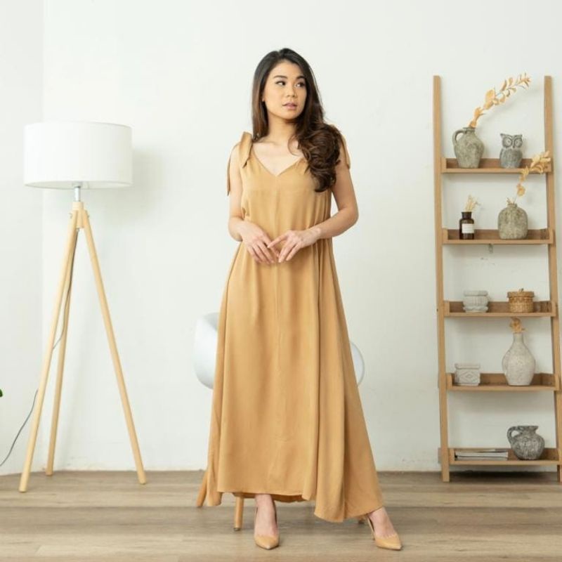 YOONA DRESS