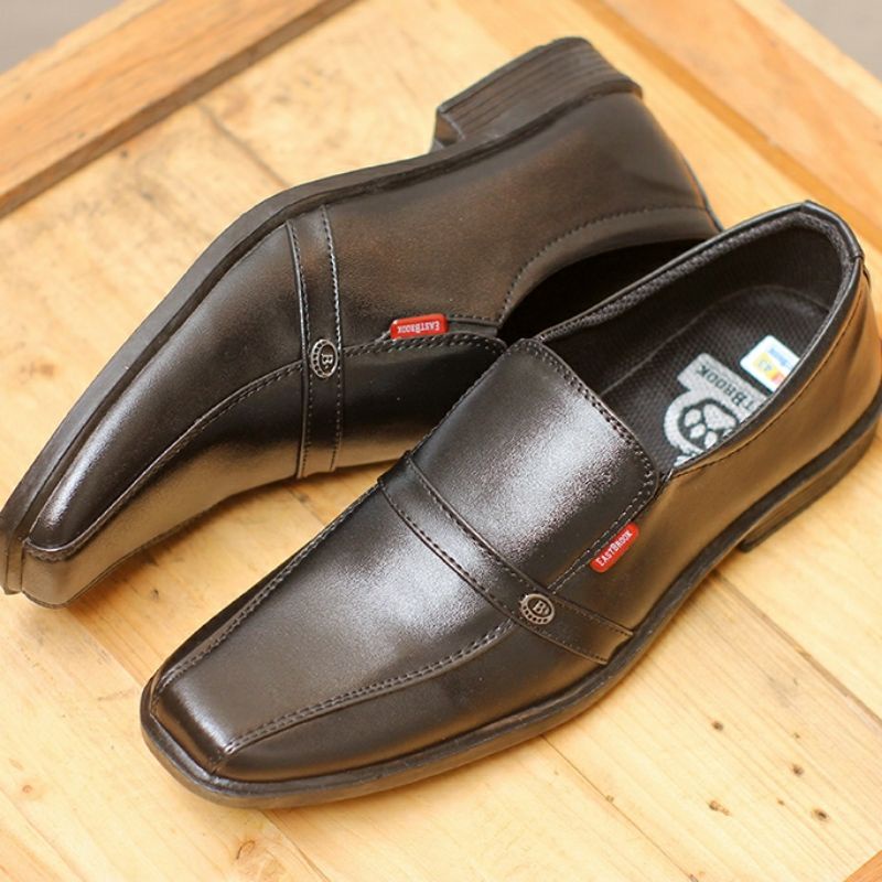 PANTOFEL BRAVE - EASTBROOK | Sepatu Formal Pria Kerja Casual Pesta Kuliah Wisuda Original Murah