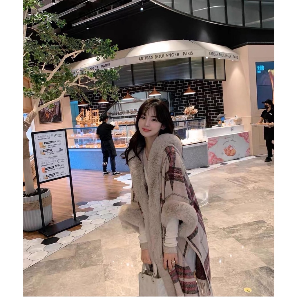 IMPORT MOCHI WOMAN WINTER CAPE WITH FUR CHECKED WOOLEN PONCHO JAKET WANITA BULU WOL MUSIM DINGIN KOREAN JAPAN STYLE