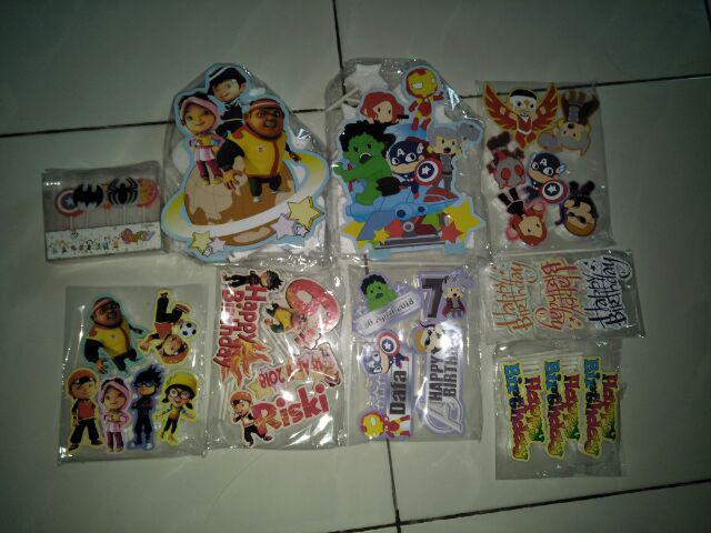 Cupcake/cake Topper Avenger