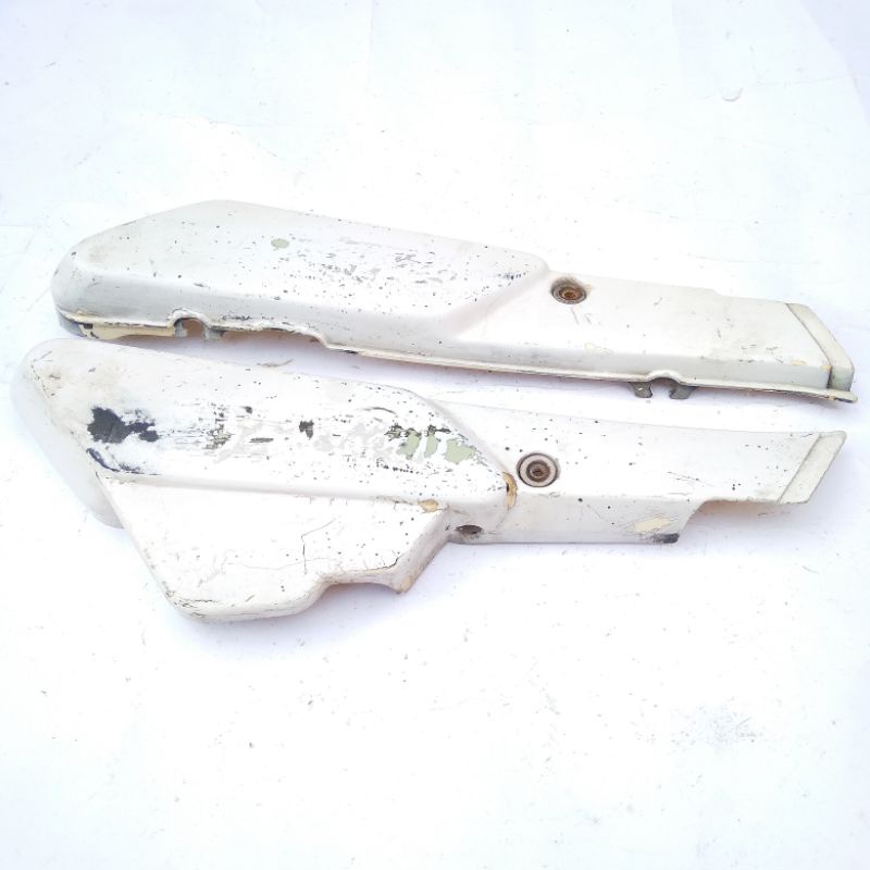 Cover Tutup Box Aki Kanan Kiri Yamaha Alfa Putih Original Second